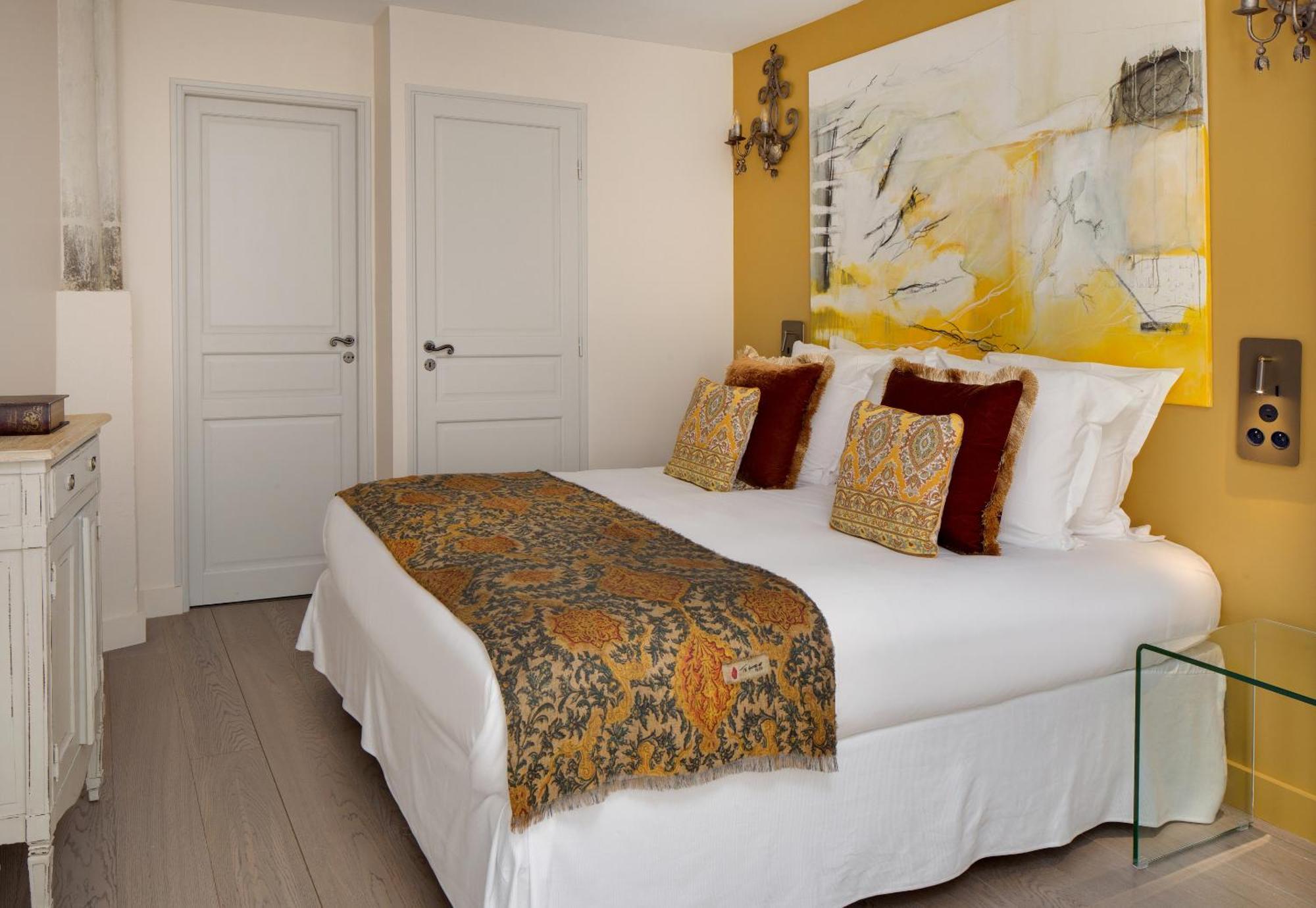 La Maison Des Augustins 4 Stars Spa Et Fitness 아비뇽 외부 사진
