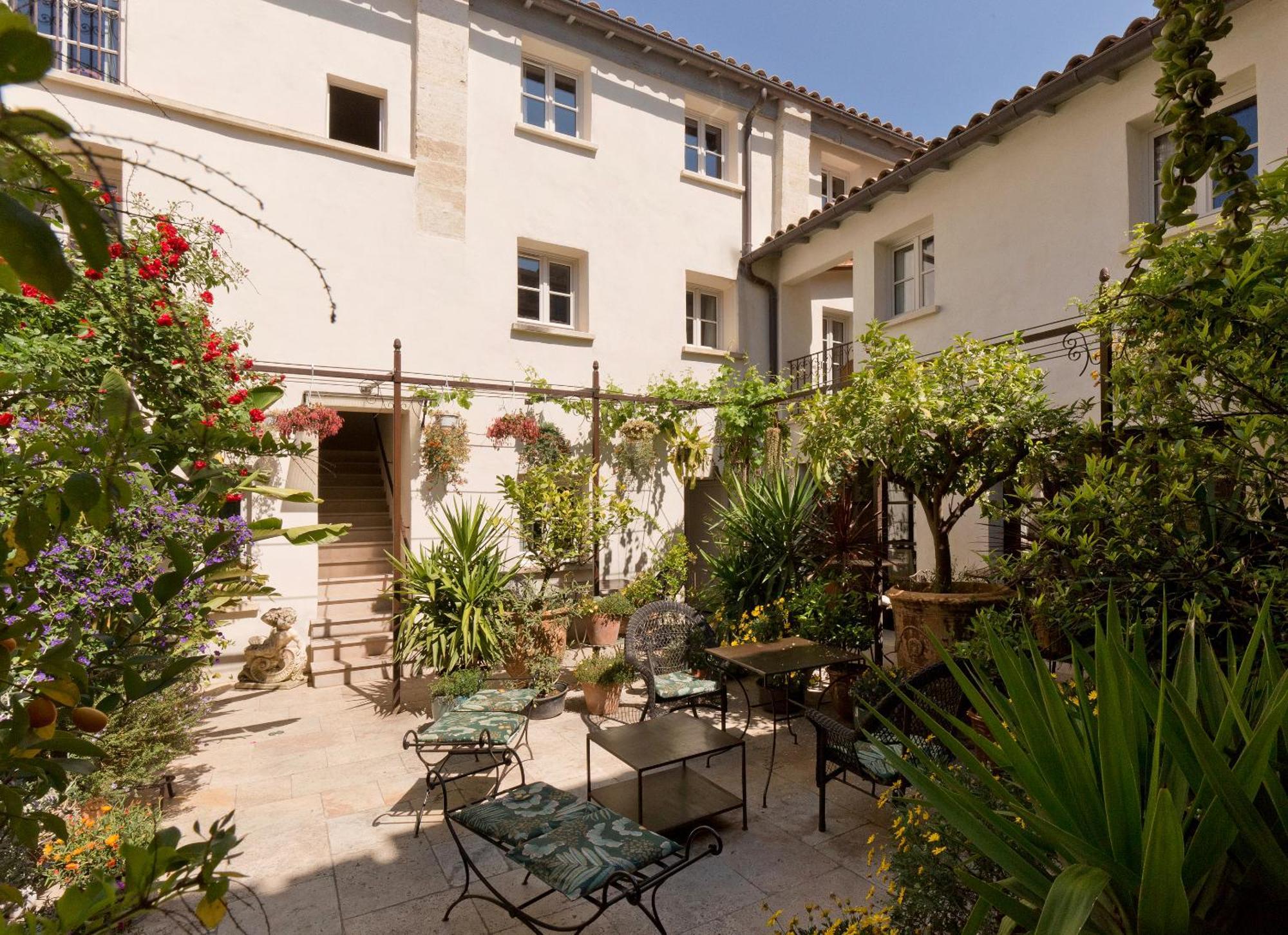 La Maison Des Augustins 4 Stars Spa Et Fitness 아비뇽 객실 사진