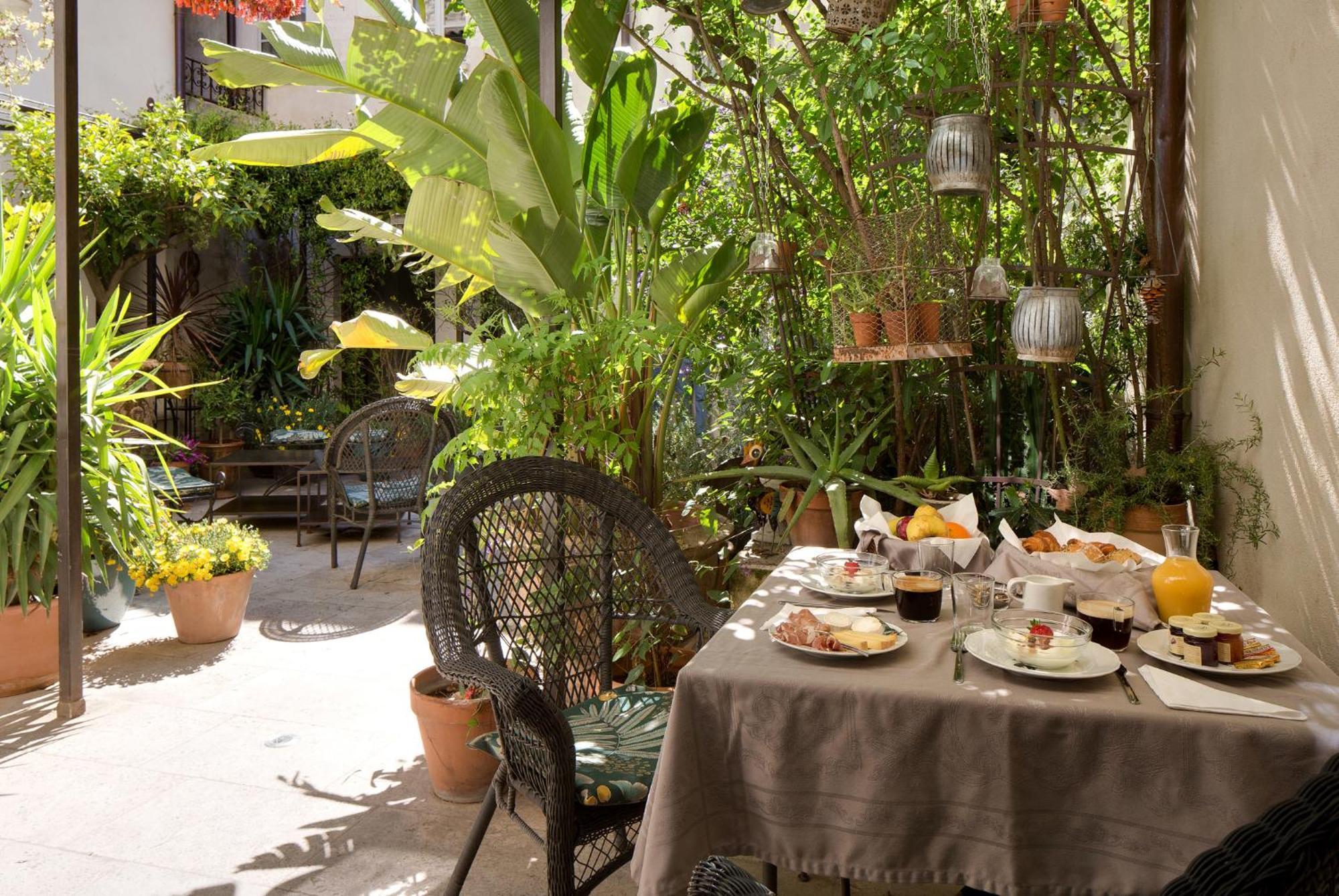La Maison Des Augustins 4 Stars Spa Et Fitness 아비뇽 객실 사진